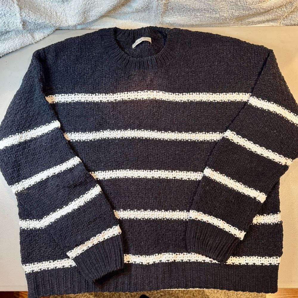 Women’s Cozy Black and White Striped Sweater